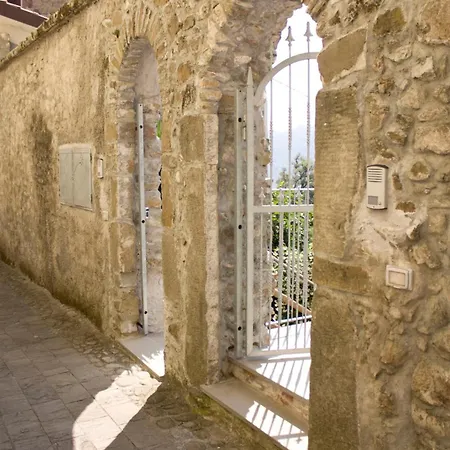 Al Castello Da Annamaria * Beverino